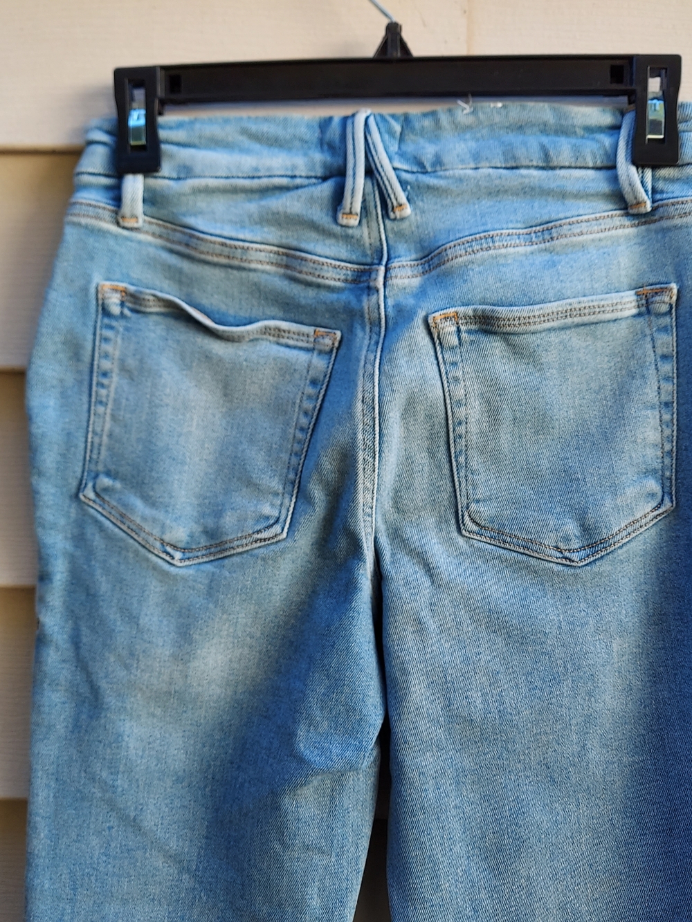 Good American Light Blue Bootcut Woman Jeans Size 6/28 - Picture 4 of 6